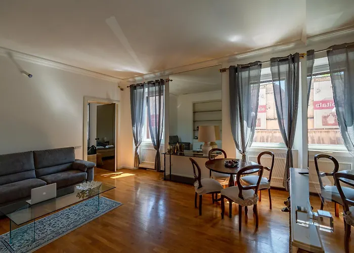 Casa Crispi 33 Rome