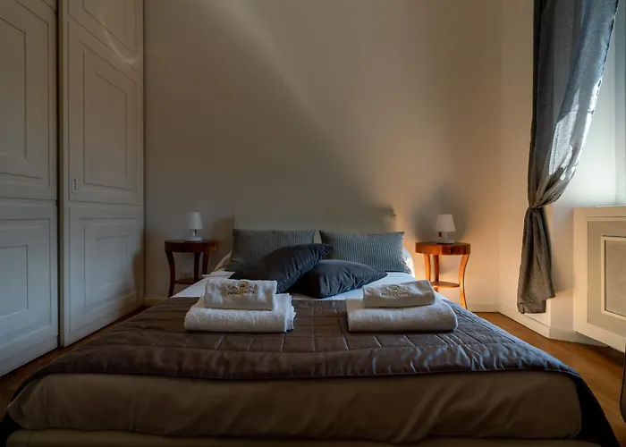 Casa Crispi 33